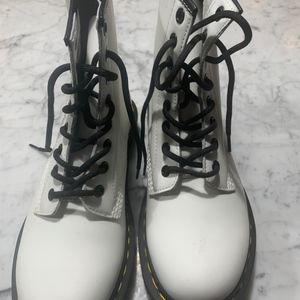 Dr. Martens 1460 White Smooth - new, never worn